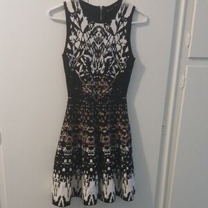 Karen Millen Monochrome Patterned Mini Dress